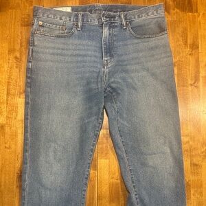 GAP 365 Temp Flex Light Wash 33x32 Slim Classic Blue Denim Jeans